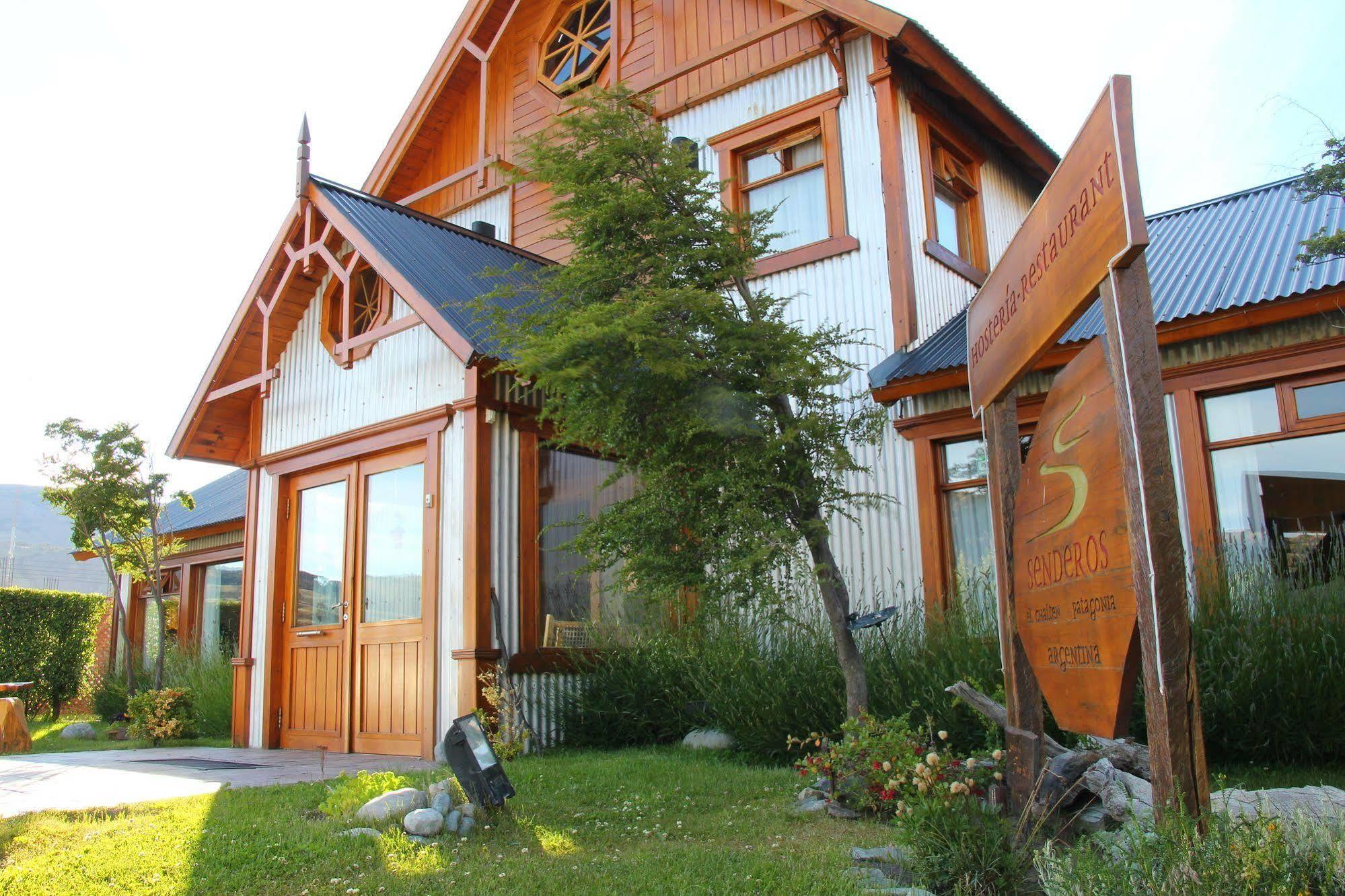 Hosteria Senderos El Chalten Exteriör bild